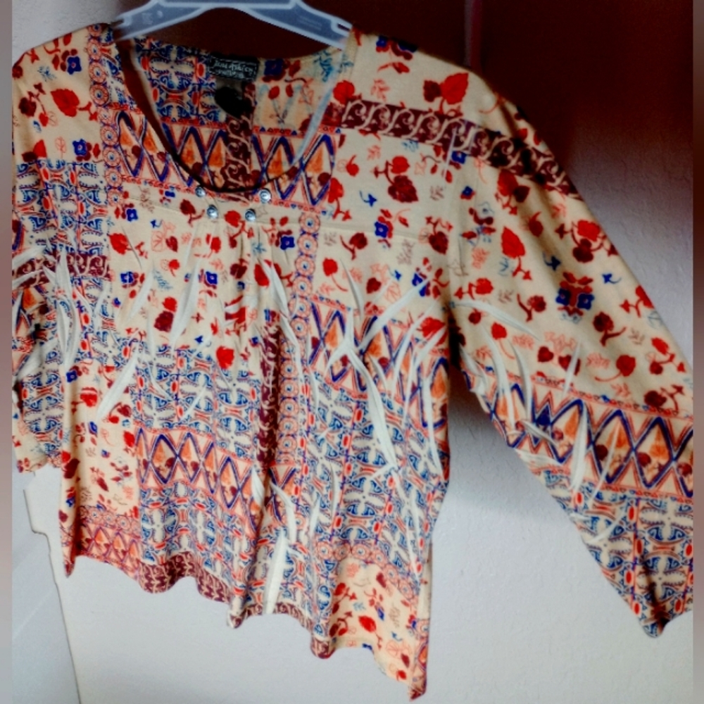Jane ashley casual lifestyle collection women's top size M pleated fall patterns